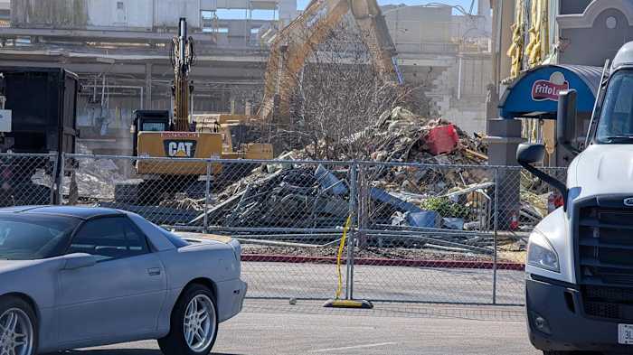 Crews begin demolition of shuttered Frito-Lay plant in Orlando