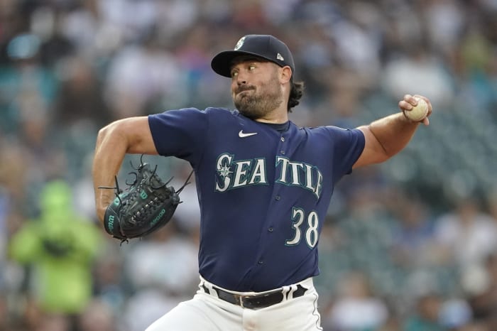 Mariners sign Robbie Ray to five-year, $115 million deal, per