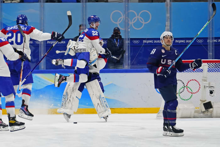 Slovensko omračuje a vyraďuje Spojené štáty americké v mužskom hokeji na zimných olympijských hrách