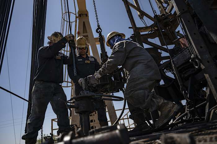 Record oil production in West Texas helps stabilize U.S. supply amid Iran war