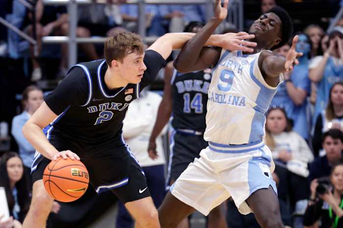 Knueppel, Flagg help No. 2 Duke pull away late to beat rival UNC 82-69