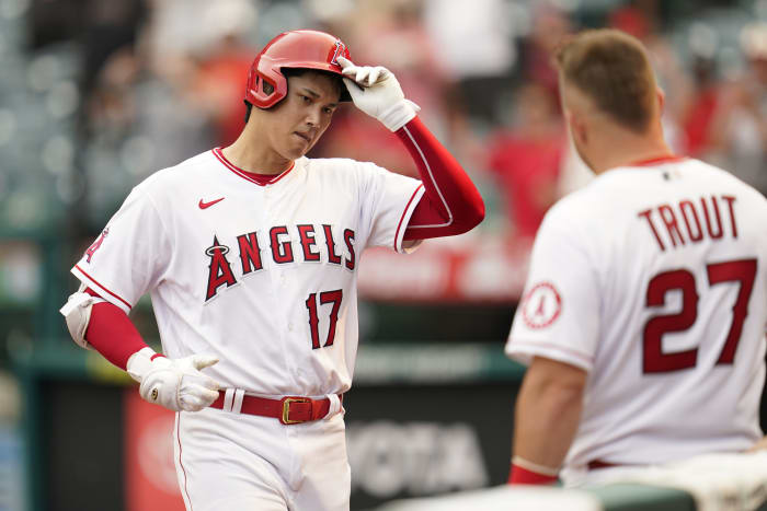 Trout HR, Lorenzen, Angels hold off Chisox; DH Ohtani exits