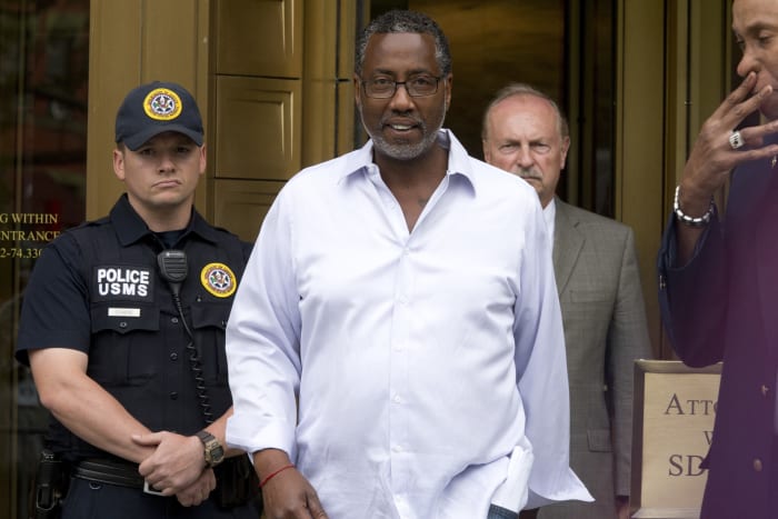 Judge orders ex-jail union boss to be freed in bribery case