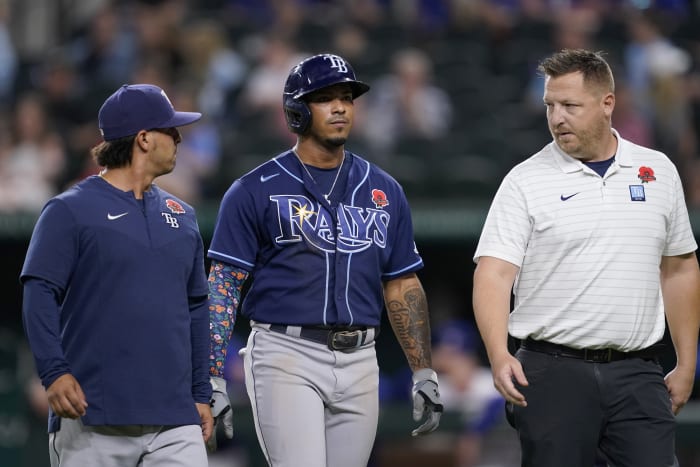 Blue Jays LHP Ryu leaves after 4 innings with sore forearm