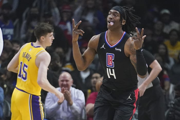 Booker has 45 points, Suns top Leonard-less Clippers 129-124 - The