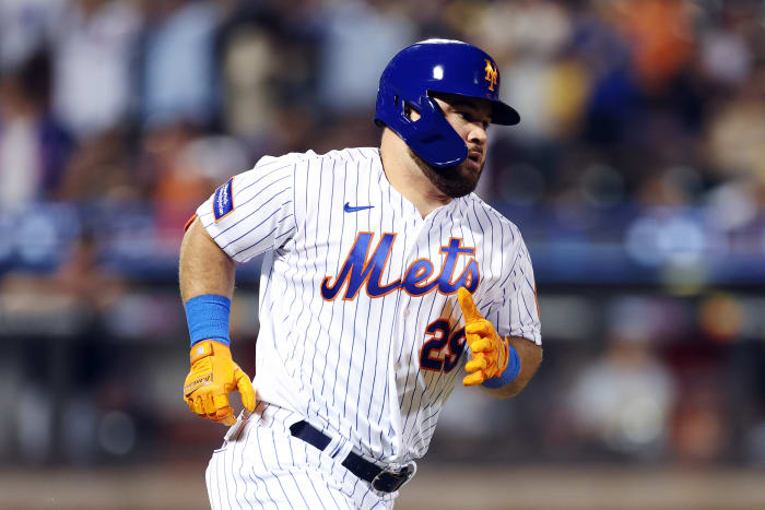 Mets call up Gary Sanchez from Triple-A affiliate