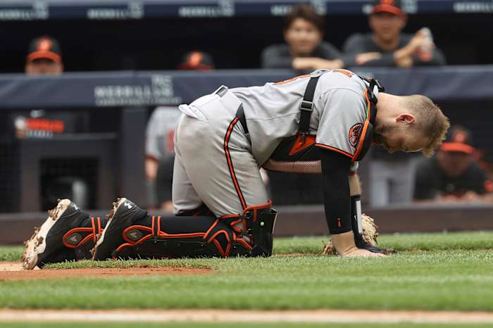 Orioles catcher Maverick Handley leaves game after collision with