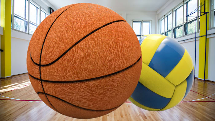 Grab your teammates for SA Parks and Recreation’s upcoming adult basketball and volleyball Spring Sports Slam Tournaments!