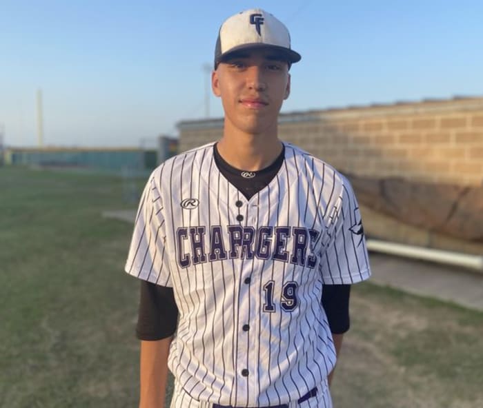 Fulshear's Vargas commits to Aggies