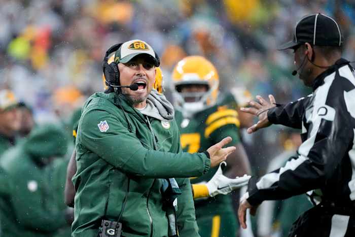 Packers coach appears to yell not-so-kind words at Detroit Lions after touchdown