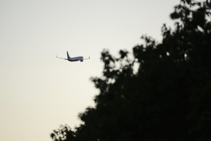 Blind 21-year-old pilot makes historic flight to Washington D.C.