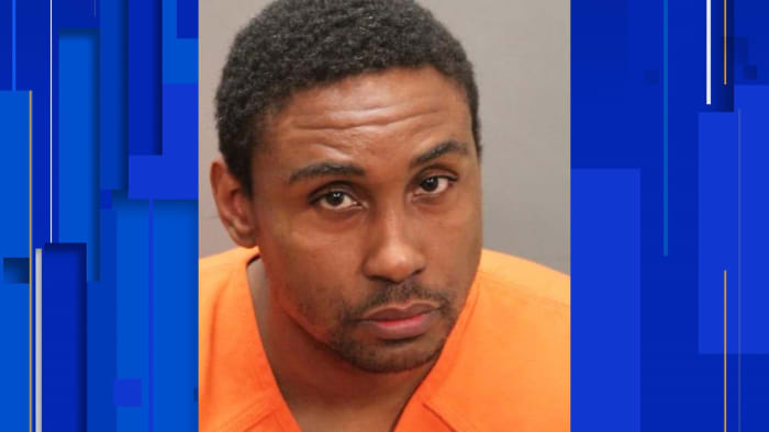 Man accused of assaulting Jacksonville officer outside Walmart in February found not competent for prosecution - Vimarsana News