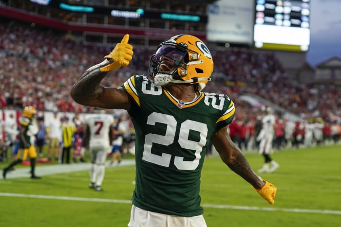 Packers rout Vikings 37-10 in cold to take NFC's No. 1 seed