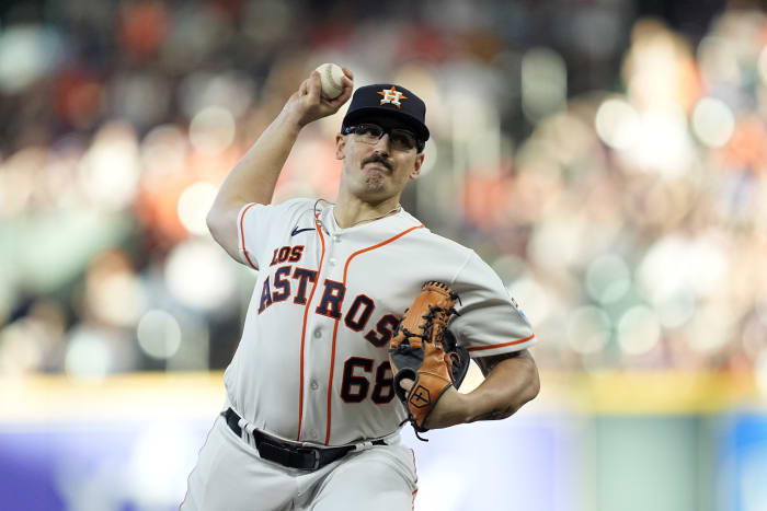 Houston Astros: Mauricio Dubon's walk-off keeps team in first place