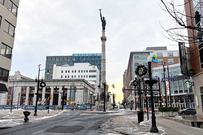 Trump's 'A+++++' economy collides with the reality in a Pennsylvania city critical to the midterms