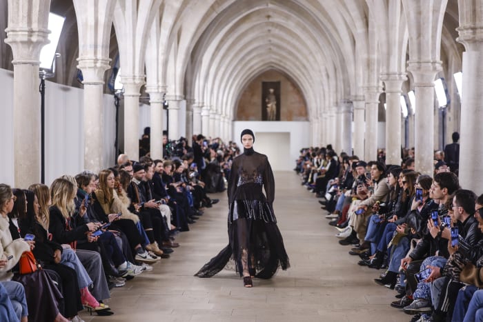 Valentino presents black tie Paris show, Lanvin keeps it simple