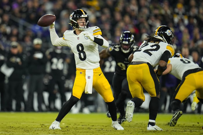 Steelers stun Brady, Bucs 20-18