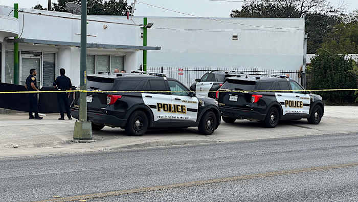 Body found next to ‘large pool of blood’ at abandoned Northwest Side business, SAPD says