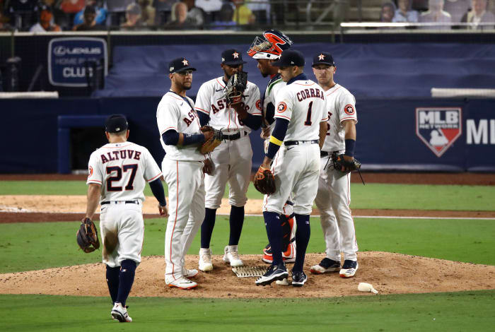 Altuve home run sinks Yankees, sends Astros to World Series