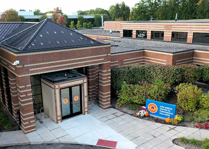 Kirk Gibson’s Parkinson’s foundation receives $1 million for new gym facility, more