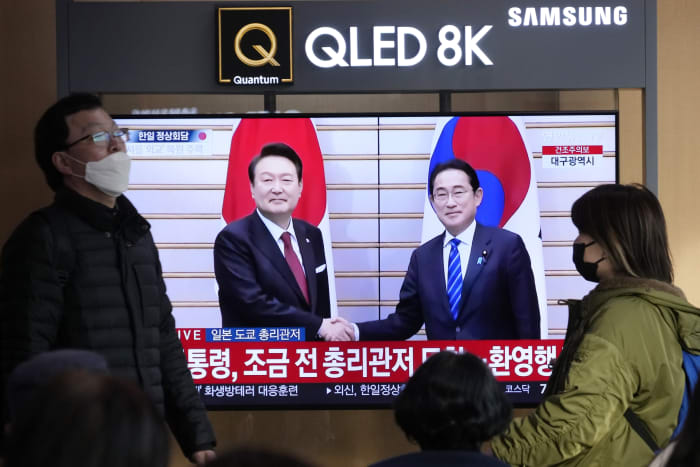 Japan to restore preferred trade status for South Korea