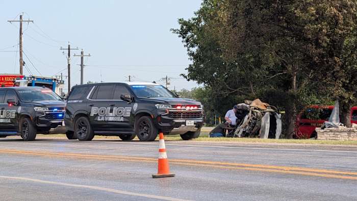<a href="https://www.ksat.com/news/local/2026/08/02/16-year-old-la-vernia-hs-student-killed-in-rollover-crash-police-say/" target="_blank">16-year-old La Vernia HS student killed in rollover crash, police say</a>