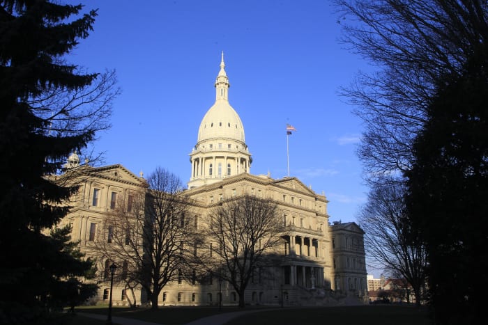 Wasting no time, Democratic Michigan lawmakers announce 1st series of bills for 2023