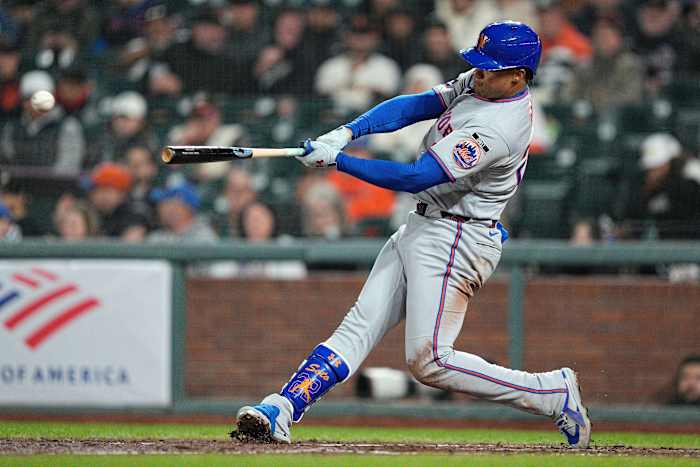 Mets slugger Juan Soto leaves game against Giants in first inning with right calf tightness
