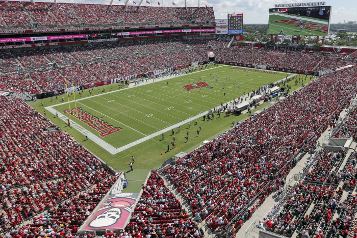 NFL: Bucs-Chiefs game on for Raymond James Stadium on Sunday