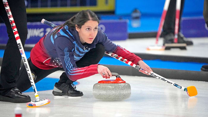 Die Schweiz löscht ihr spätes Defizit aus, um den USA ihre dritte Niederlage im Frauen-Curling zu bescheren Die Schweiz löscht ihr spätes Defizit aus, um den USA ihre dritte Niederlage im Frauen-Curling zu bescheren
