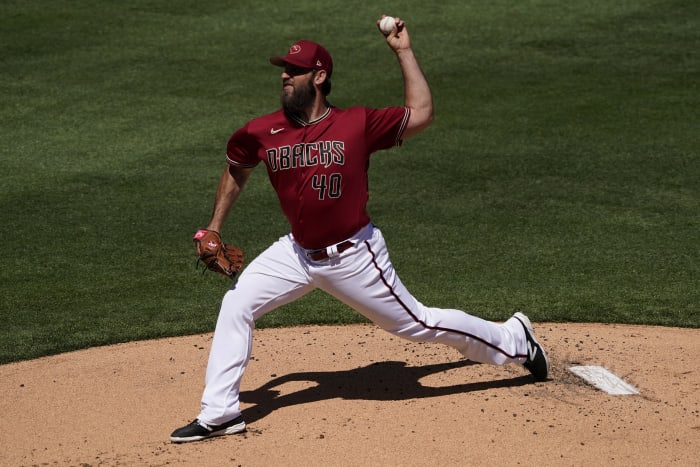 Peralta nearly throws birthday no-no, Brewers beat D'backs