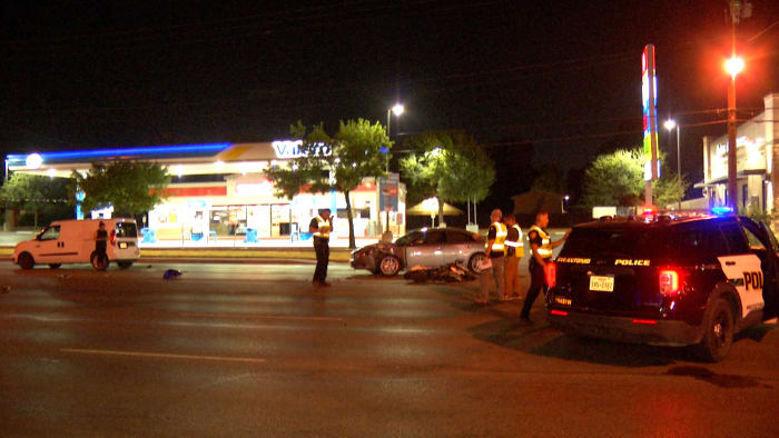 Motorcyclist in critical condition after crash with sedan on West Side police say Motorcyclist in critical condition after crash with sedan on West Side police say