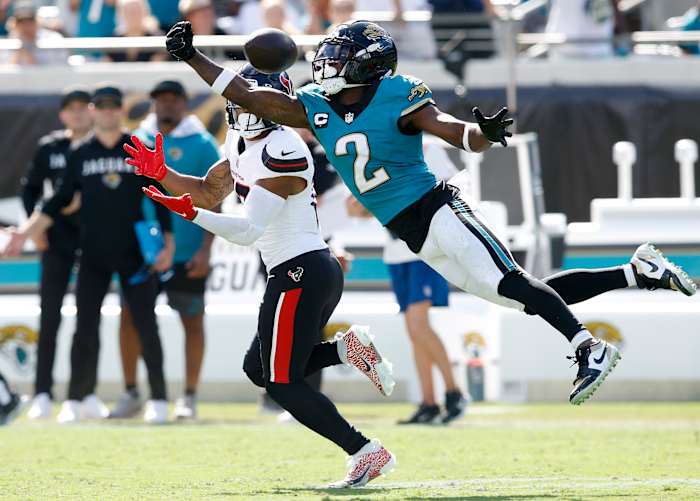 Jaguars Defense Leads 3-0 Start, Ending Seven-Game Texans Losing Streak