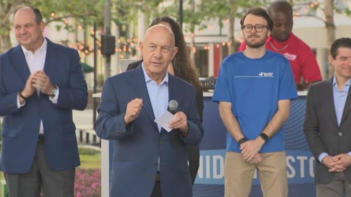 Mayor John Whitmire encourages people to participate in Tour de Houston - Vimarsana News