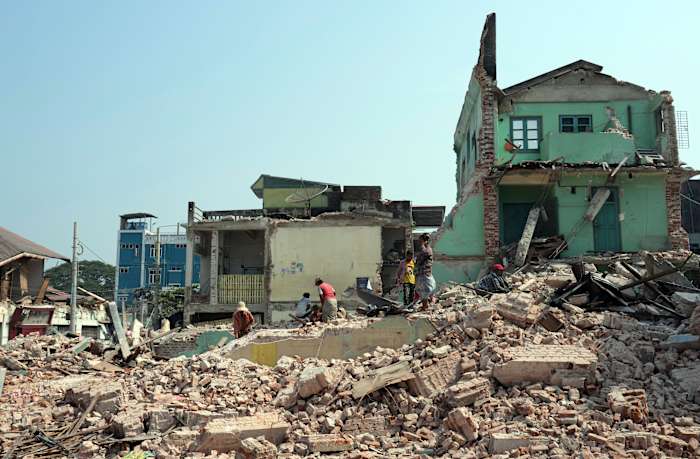 Myanmar Earthquake: 3,700 Dead, Aid Urgently Needed