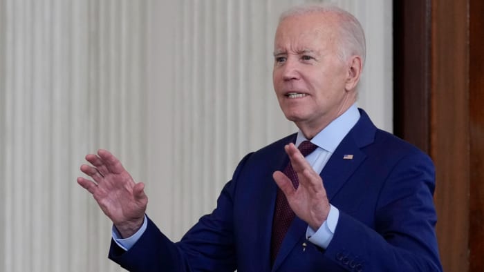 Biden looks to provide relief from extreme heat as record high temperatures persist across the US