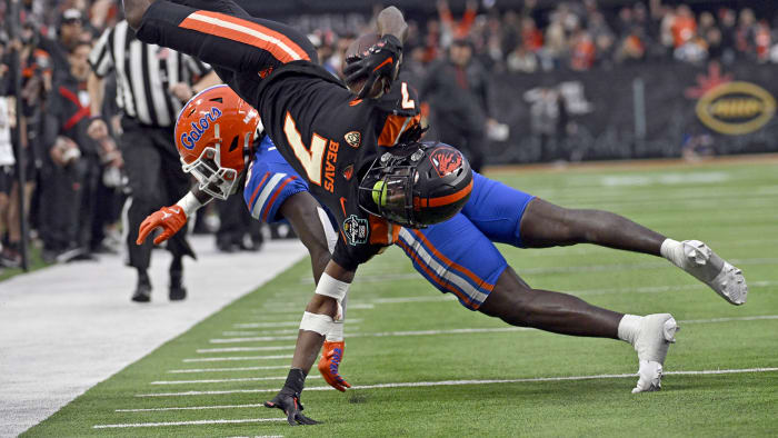 Oregon State hires Trent Bray as football coach, replacing