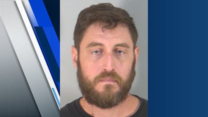 Clermont man accused of killing victim staying at his home