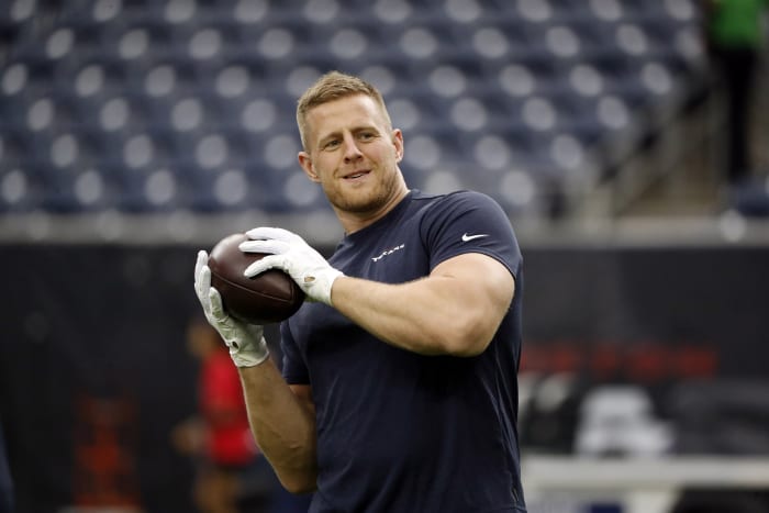 JJ Watt to help with fan's grandpa's funeral costs after Twitter