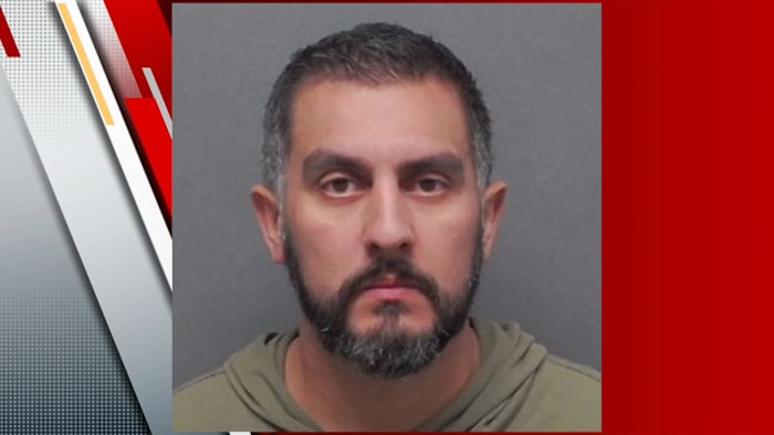 <a href="https://www.ksat.com/news/ksat-investigates/2025/09/17/ex-sapd-officer-faces-child-sex-assault-charges-after-2024-indictment-for-possessing-sex-abuse-images-of-children/" target="_blank">Ex-SAPD officer faces child sex assault charges after 2024 indictment for possessing sex abuse images of children</a>