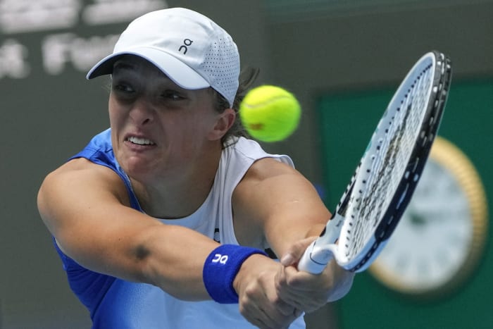 Świątek z numerem 2 pokonuje Garcię na China Open, a w półfinale zmierzy się z Gauffem Świątek z numerem 2 pokonuje Garcię na China Open, a w półfinale zmierzy się z Gauffem