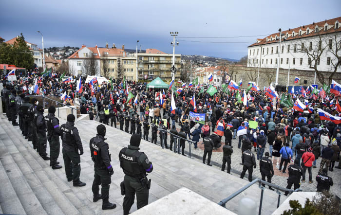 Photo of Slovensko ratifikovalo obrannú vojenskú dohodu so Spojenými štátmi