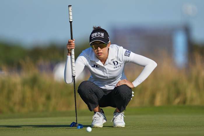 Image linked from the original feed: Yealimi Noh seizes on Ryu's late collapse to build 3-shot lead in Women's British Open