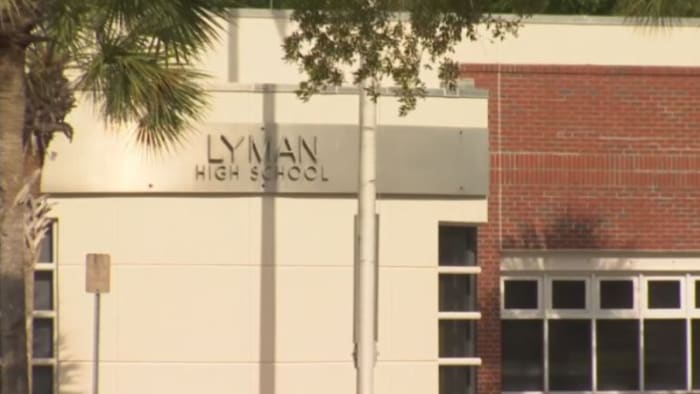 Lyman High School offers new yearbooks, refunds to parents amid controversy