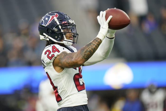 Houston Texans cornerback Derek Stingley Jr. (24) warms up before an NFL  football game against the New York Giants on Sunday, Nov. 13, 2022, in East  Rutherford, N.J. (AP Photo/Adam Hunger Stock