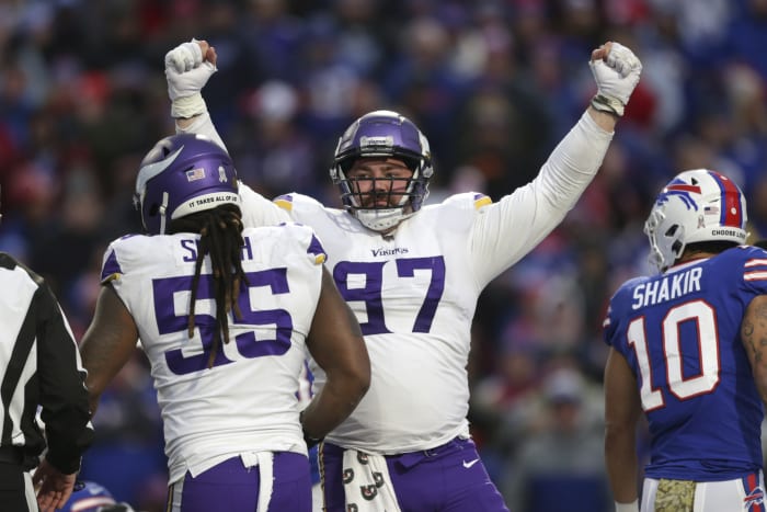 Vikings can clinch NFC North on road against surging Lions