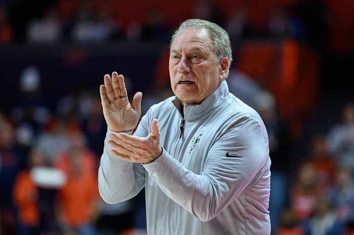No. 11 Michigan State beats Illinois 79-65; Izzo passes Knight in Big Ten coaching victories