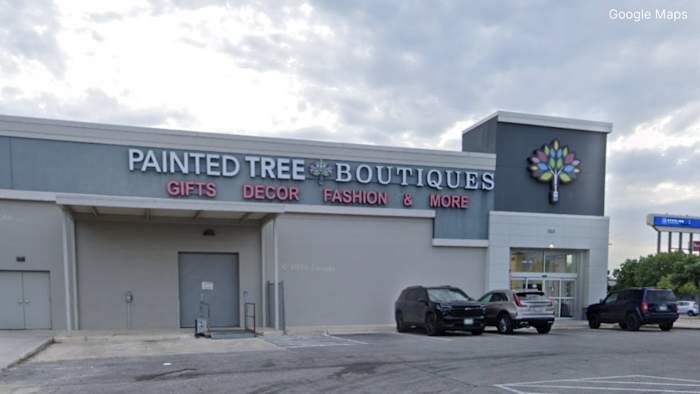 <a href="https://www.ksat.com/news/local/2026/04/15/north-side-marketplace-announces-permanent-closure-says-it-received-no-prior-notice/" target="_blank">North Side marketplace announces permanent closure, says it received ‘no prior notice’</a>