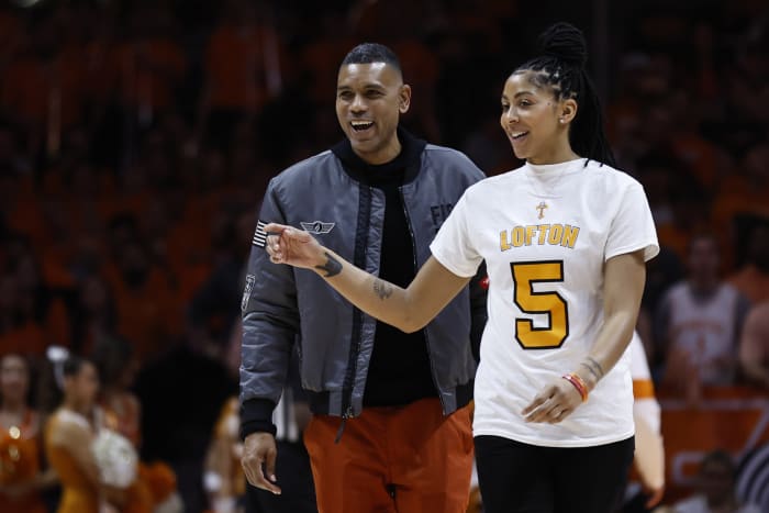 Candace Parker becomes first woman featured on cover of NBA 2K - The  Washington Post