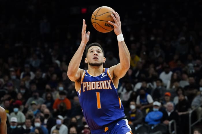 Phoenix Suns forward Marquese Chriss (0) gets fouled by San